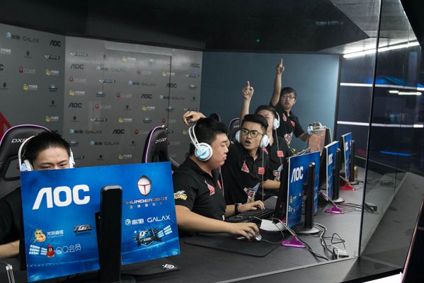 对阵法兰克 对阵法兰克