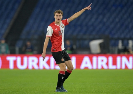 通过巧妙的 通过巧妙的