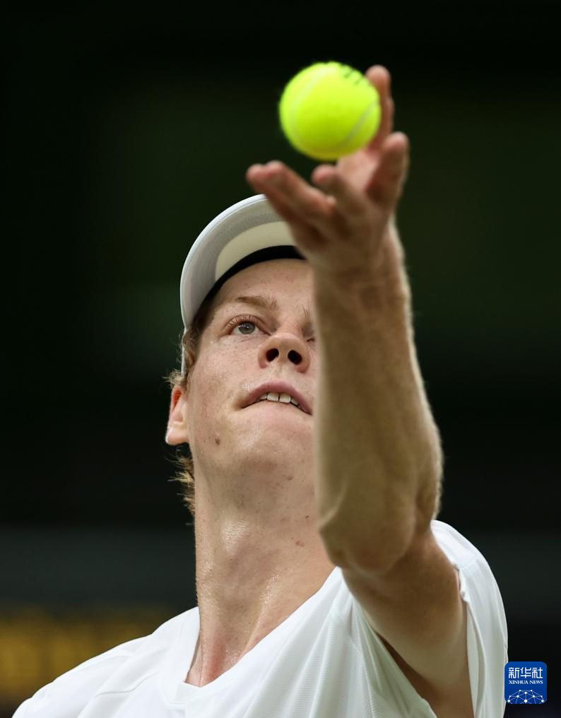 小的空隙完 小的空隙完